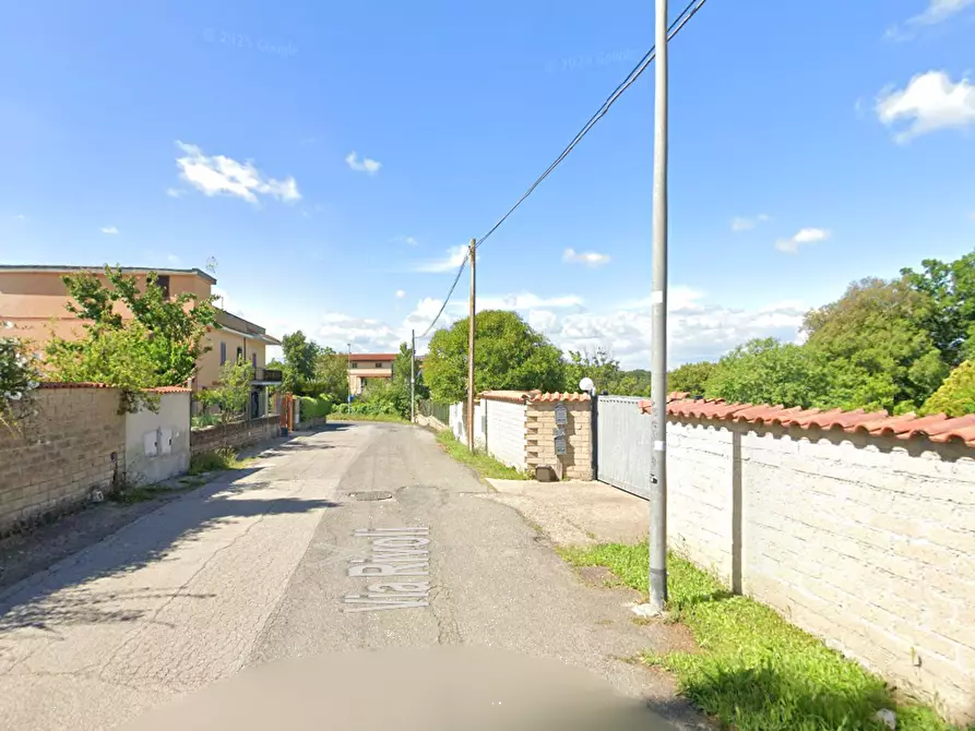 Immagine 6 di Porzione di casa in vendita  in Via Rivoli a Roma