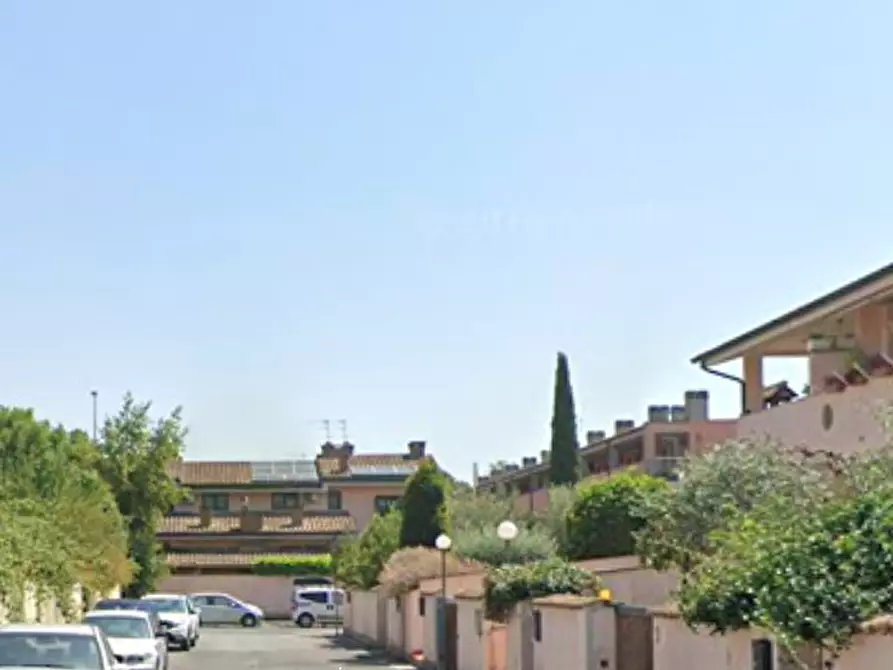 Immagine 18 di Casa bifamiliare in vendita  in Via Antonio Viri a Roma