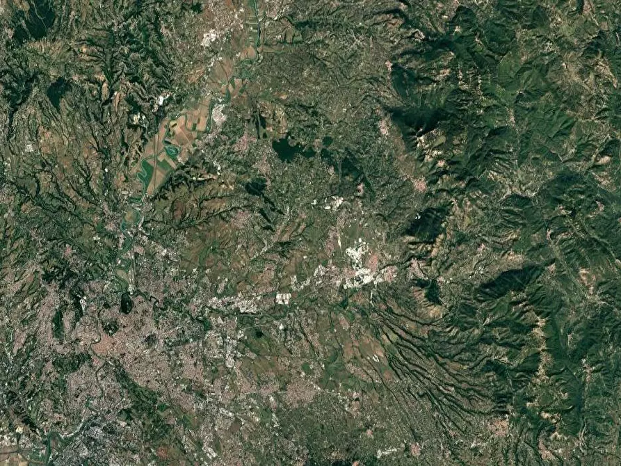 Immagine 12 di Appartamento in vendita  in Via Balsorano a Roma