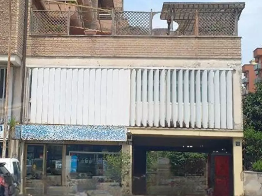 Immagine 13 di Posto auto in vendita  in Via Adolfo Ravà a Roma