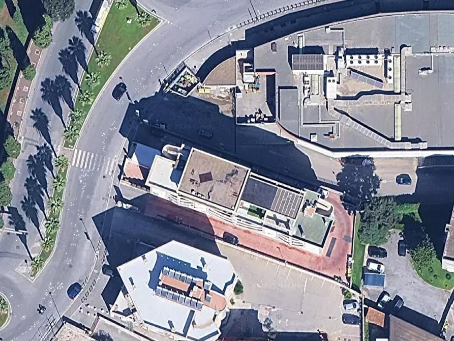 Immagine 2 di Magazzino in vendita  in Via Santa Maria a Nettuno