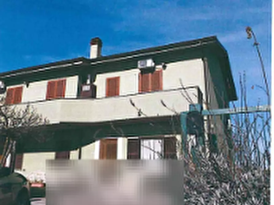 Immagine 2 di Appartamento in vendita  in Piazza Ugo la Malfa a Lariano