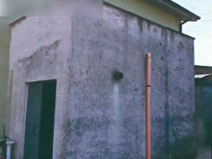 Immagine 4 di Appartamento in vendita  in Piazza Ugo la Malfa a Lariano