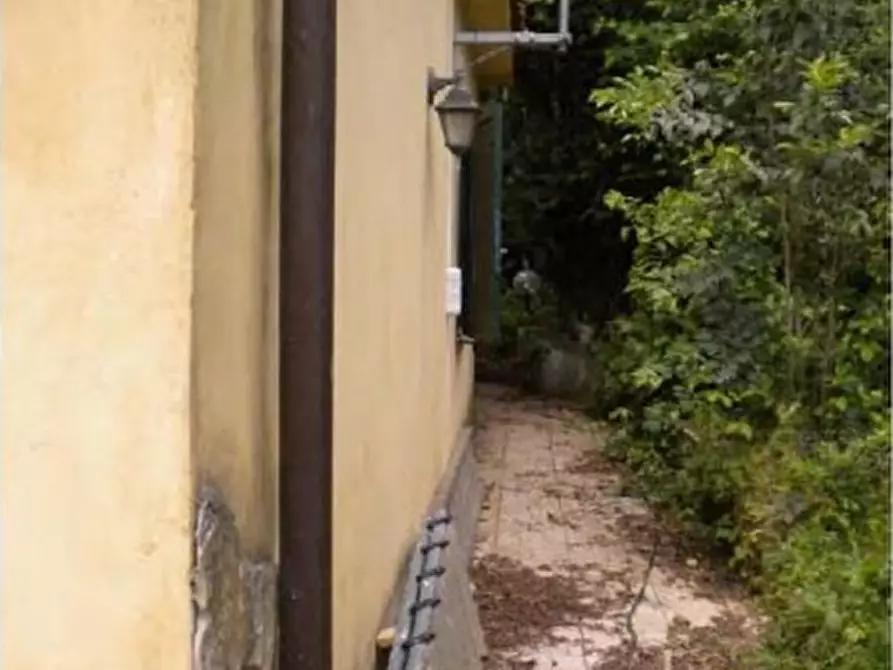 Immagine 6 di Villa in vendita  in Via Paganico a Velletri
