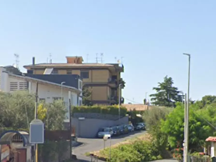 Immagine 7 di Laboratorio in vendita  in Via di Casal Morena a Roma