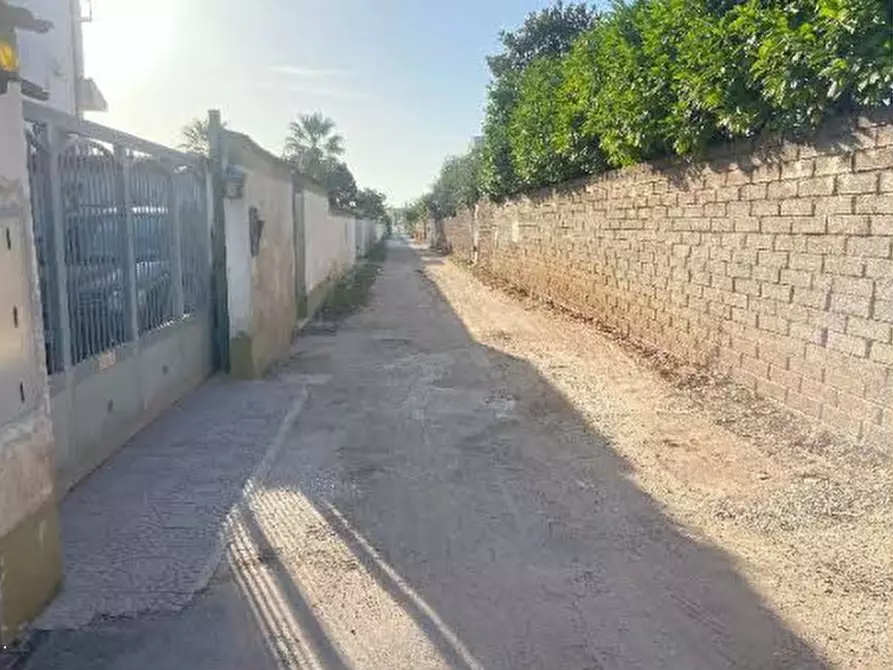 Immagine 17 di Villa in vendita  in Via jenne a Anzio