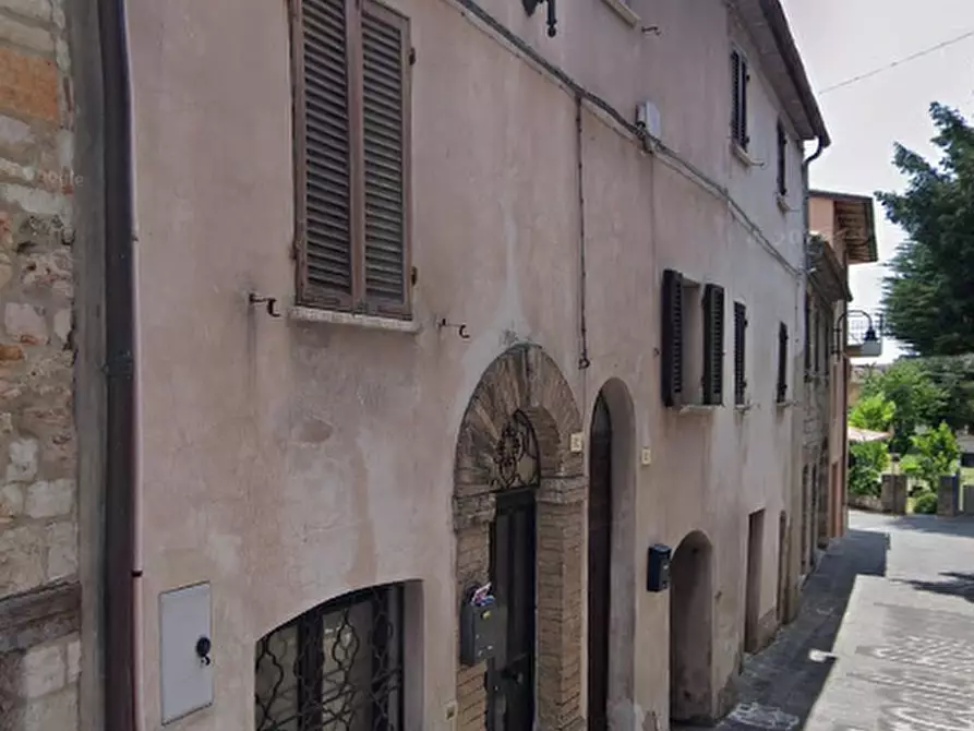 Immagine 3 di Appartamento in vendita  in Via Ronconi a Sigillo