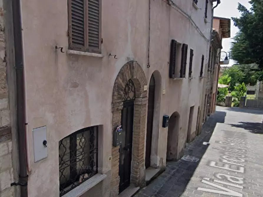 Immagine 9 di Appartamento in vendita  in Via Ronconi a Sigillo