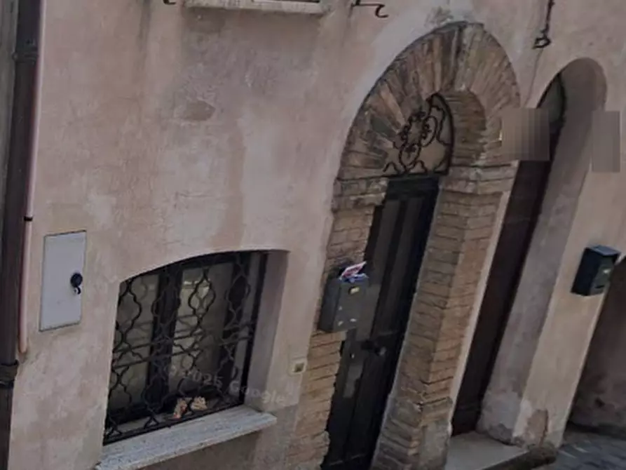 Immagine 11 di Appartamento in vendita  in Via Ronconi a Sigillo