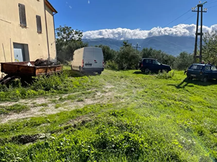 Immagine 1 di Terreno agricolo in vendita  in Località Traforato a Gualdo Tadino