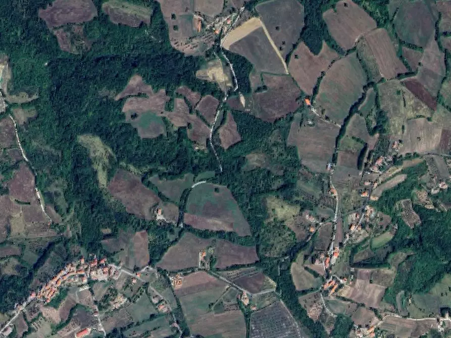 Immagine 12 di Terreno agricolo in vendita  in Località Traforato a Gualdo Tadino