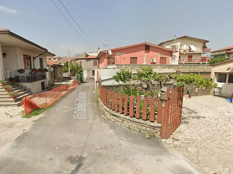 Immagine 2 di Appartamento in vendita  in Via Castello d'Ariano a Lariano
