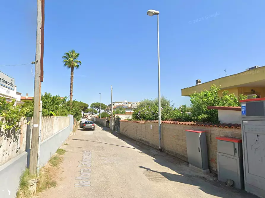 Immagine 13 di Casa indipendente in vendita  in Via Monte Catinaccio a Nettuno