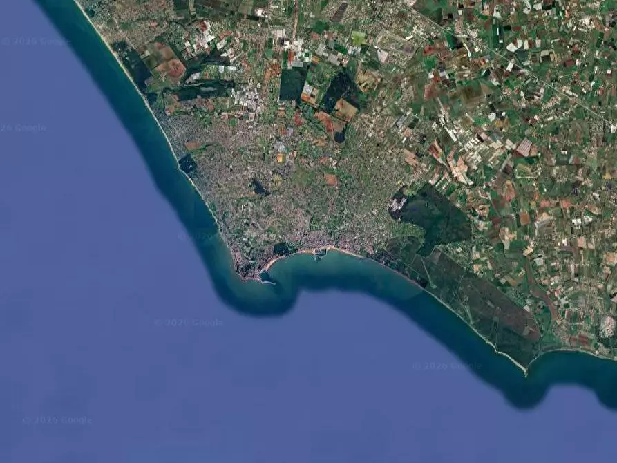 Immagine 7 di Casa indipendente in vendita  in Via Monte Catinaccio a Nettuno