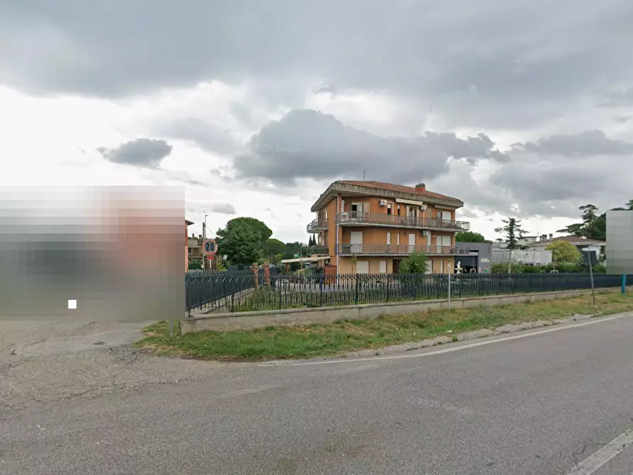 Immagine 9 di Magazzino in vendita  in Via Salvatore Allende  a Corciano