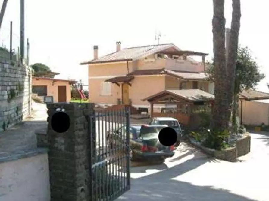 Immagine 2 di Appartamento in vendita  in Via Tevola a Velletri
