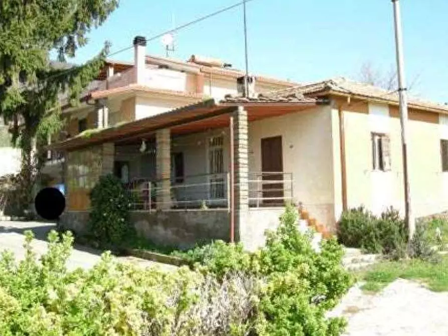 Immagine 3 di Appartamento in vendita  in Via Tevola a Velletri