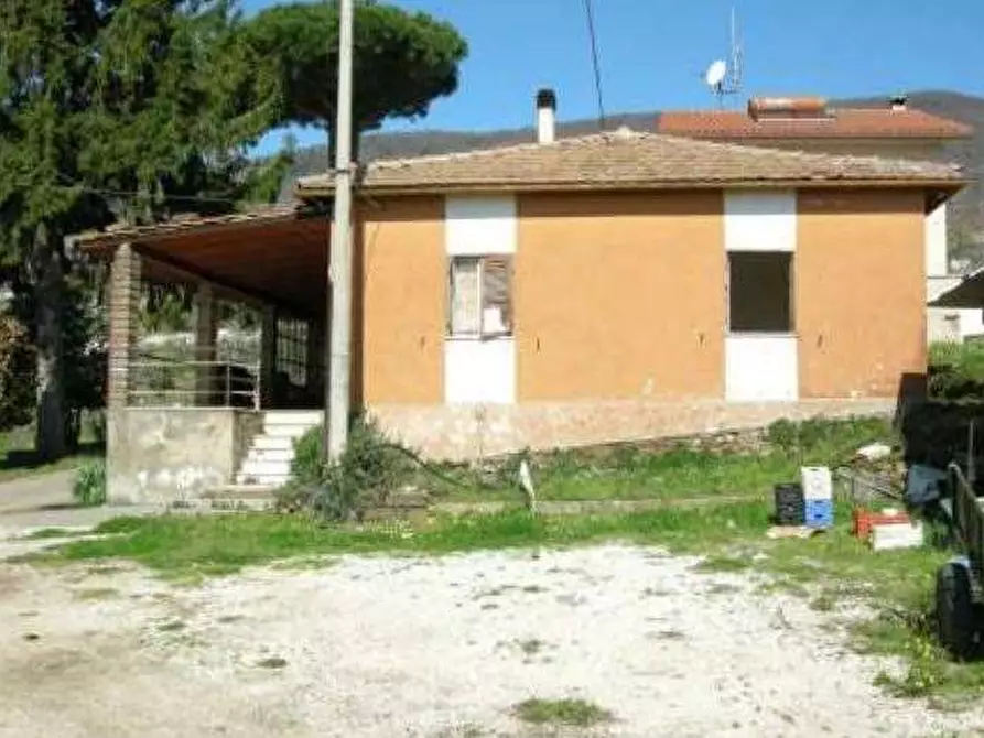 Immagine 13 di Appartamento in vendita  in Via Tevola a Velletri