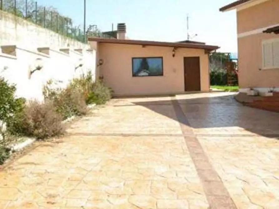 Immagine 15 di Appartamento in vendita  in Via Tevola a Velletri