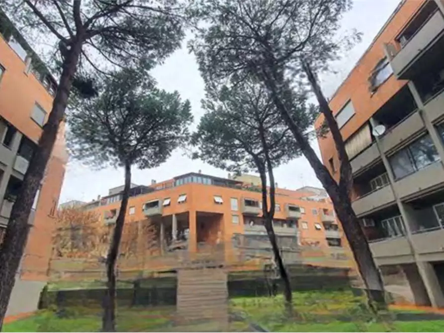 Immagine 2 di Appartamento in vendita  in Via Gallicano nel Lazio a Roma
