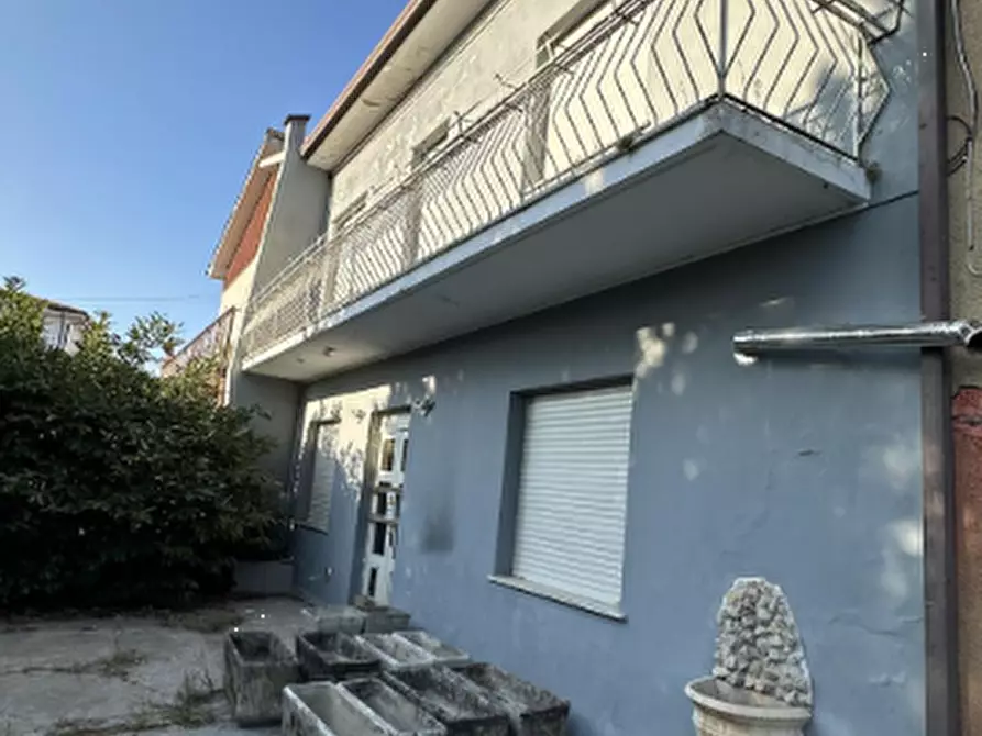 Immagine 2 di Appartamento in vendita  in Via Alcide de Gasperi a San Pietro Di Morubio