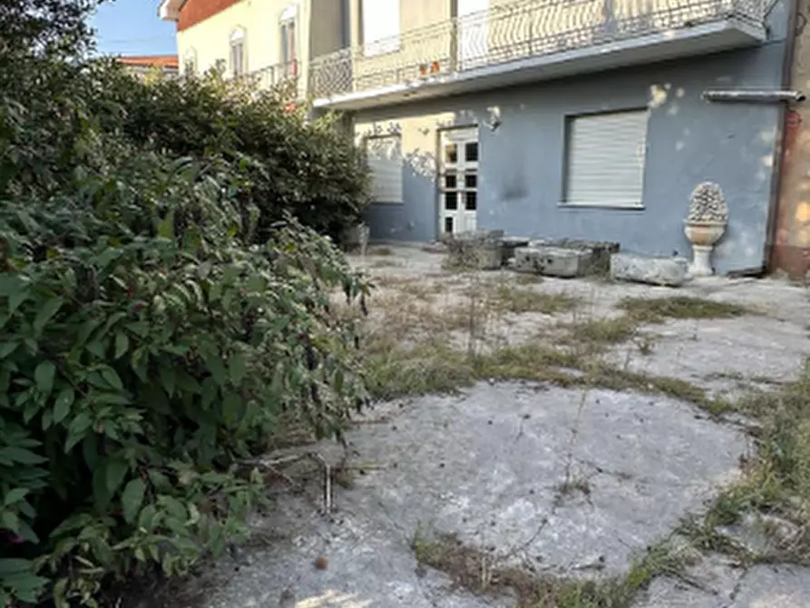 Immagine 6 di Appartamento in vendita  in Via Alcide de Gasperi a San Pietro Di Morubio