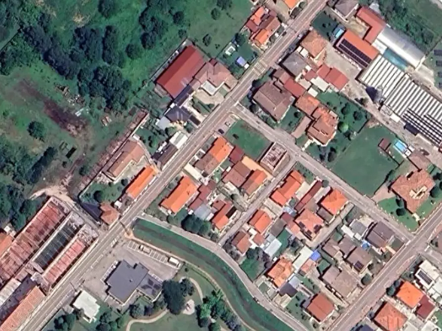 Immagine 13 di Appartamento in vendita  in Via Alcide de Gasperi a San Pietro Di Morubio