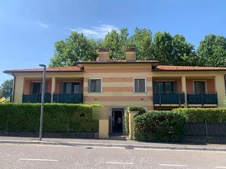 Immagine 1 di Appartamento in vendita  in Via Rissette a Lazise
