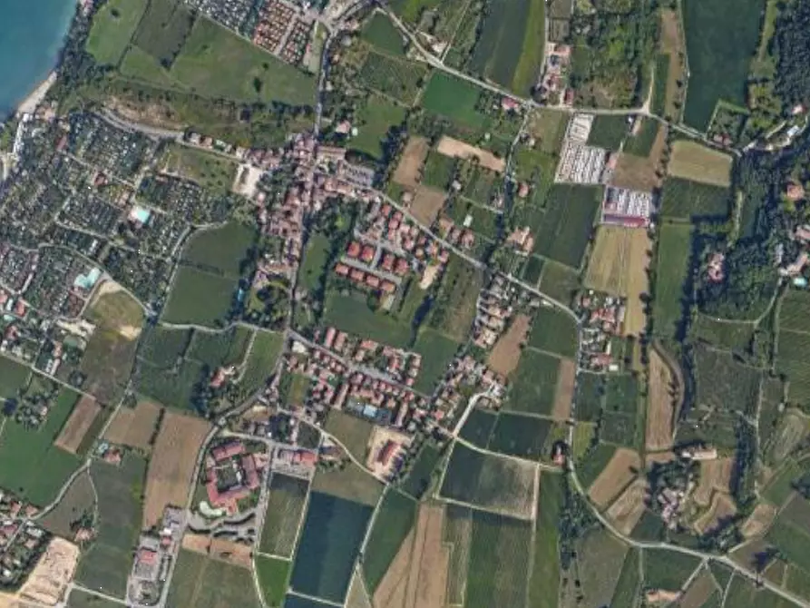Immagine 15 di Appartamento in vendita  in Via Rissette a Lazise