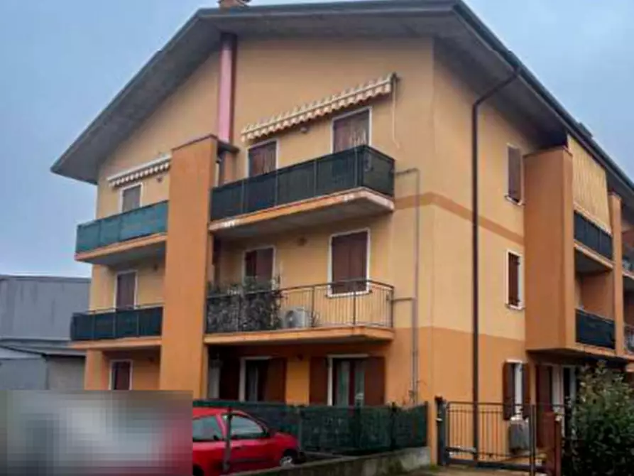 Immagine 1 di Appartamento in vendita  in Via Galileo Galilei a Lavagno