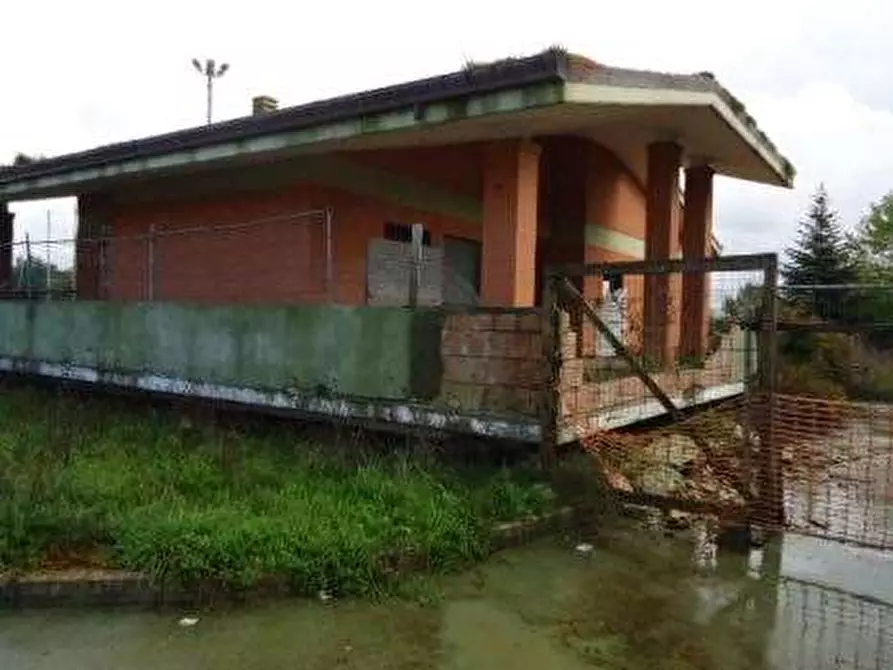 Immagine 3 di Stabile in vendita  in Via Palianese  a Colleferro