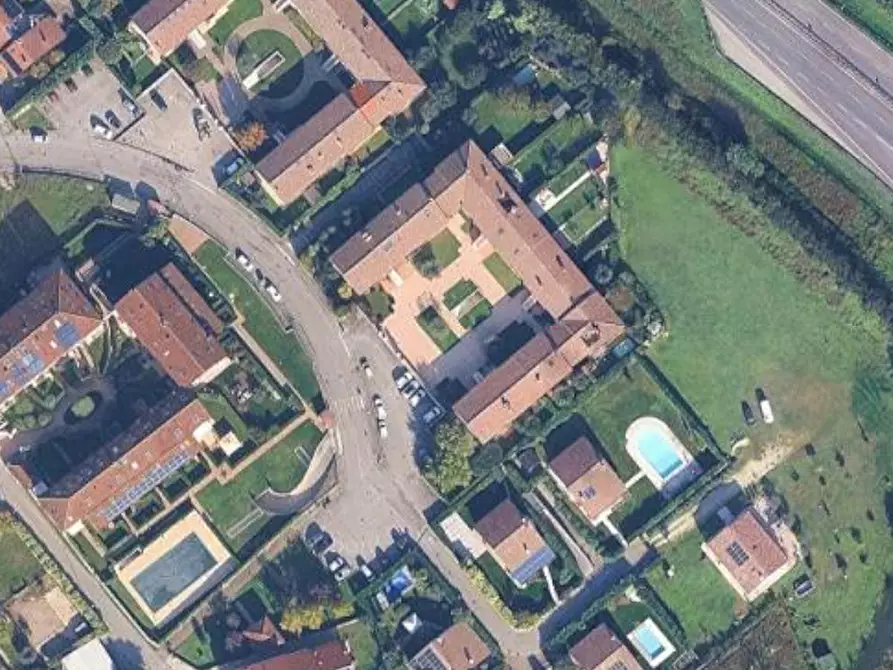 Immagine 5 di Appartamento in vendita  in Via Erino Girelli a Bussolengo