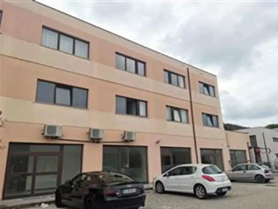 Immagine 1 di Ufficio in vendita  in Via Camillo Benso Cavour a Porto Sant'elpidio