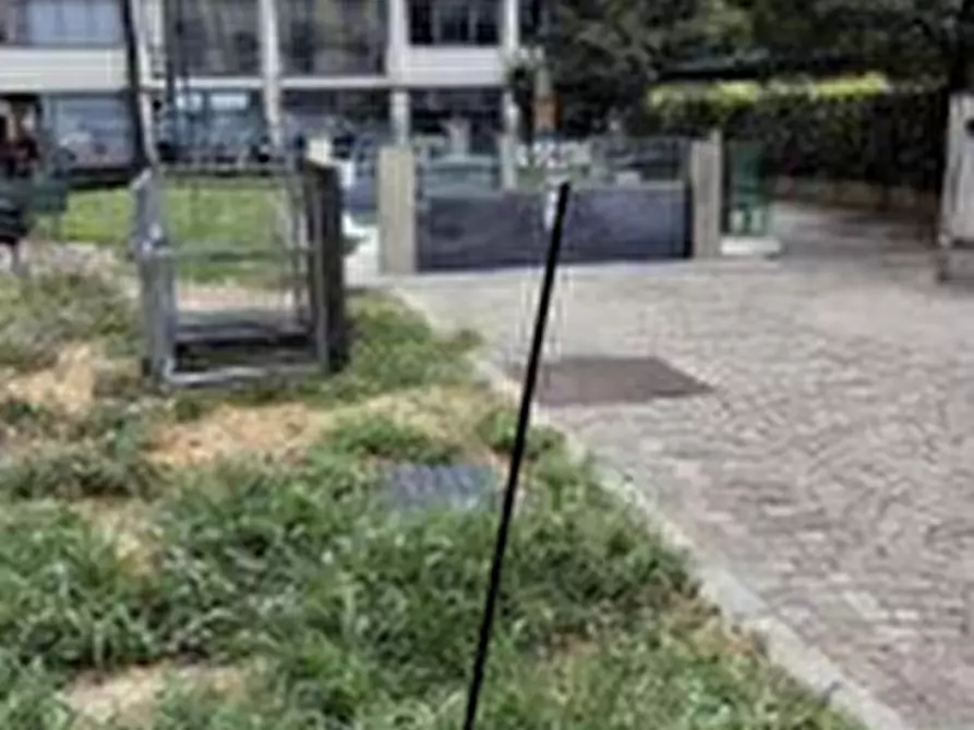 Immagine 2 di Posto auto in vendita  in Via Adda a Milano