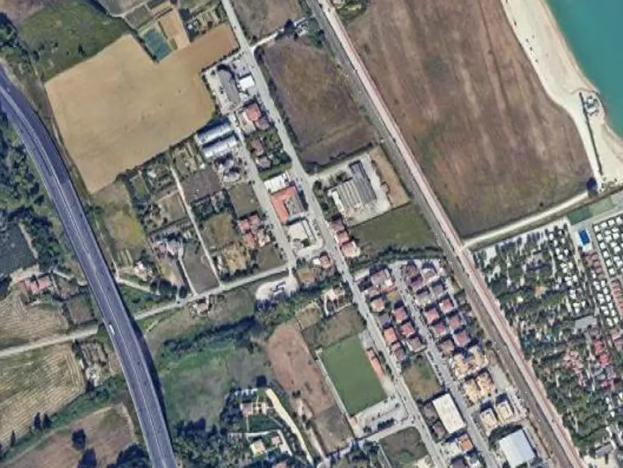 Immagine 8 di Ufficio in vendita  in Via Camillo Benso Cavour a Porto Sant'elpidio