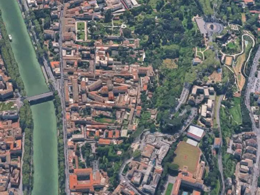 Immagine 12 di Stabile in vendita  in Via di S. Francesco di Sales a Roma