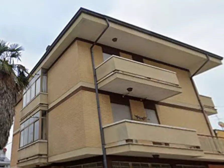 Immagine 10 di Appartamento in vendita  in Via II Giugno a Porto Sant'elpidio