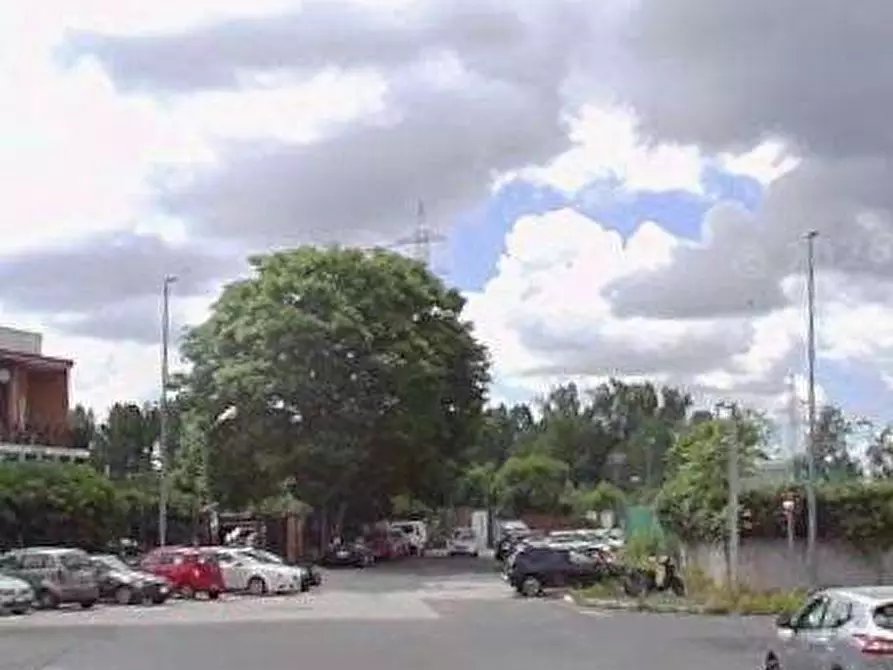 Immagine 6 di Ufficio in vendita  in Via Tivoli a Roma