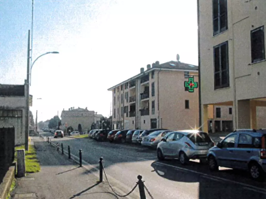 Immagine 2 di Magazzino in vendita  in Via Cavour a Grezzago