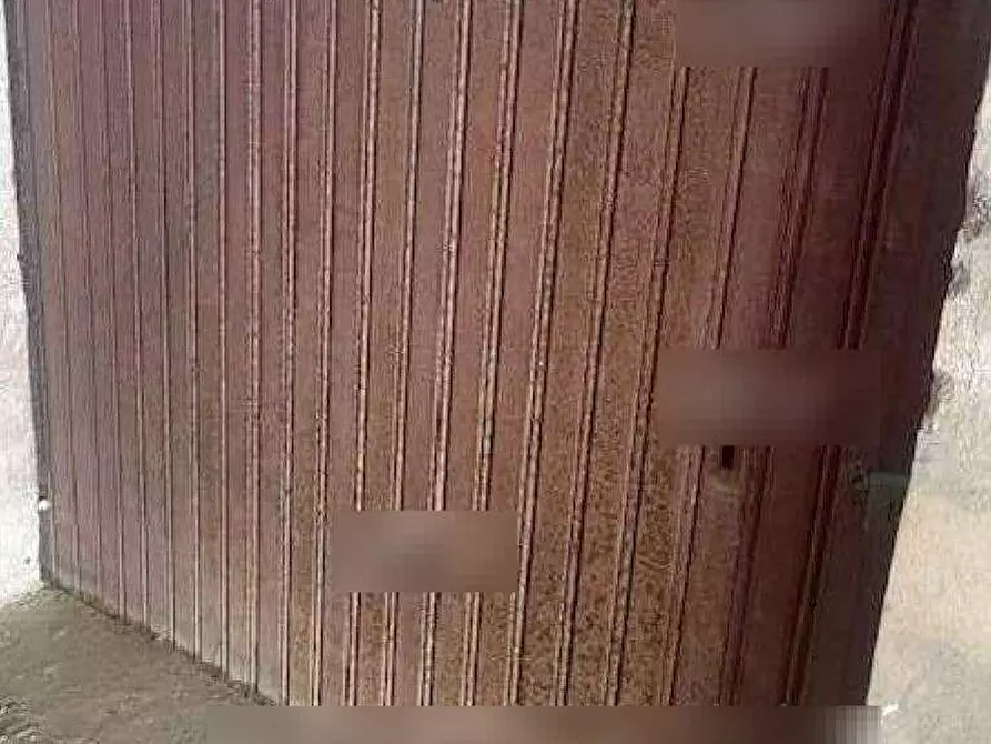 Immagine 1 di Garage in vendita  in Piazza Scipione Africano a Roma