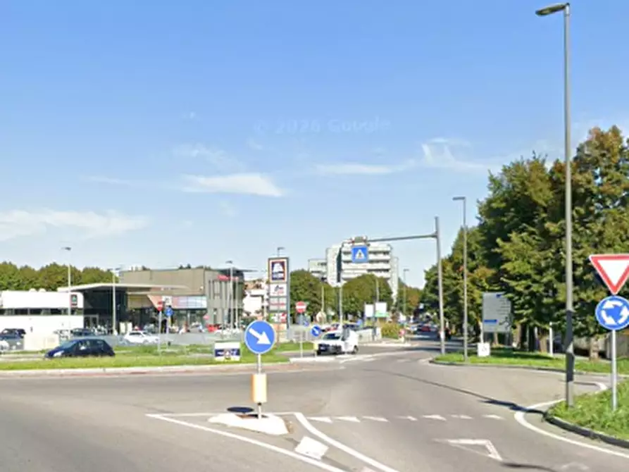 Immagine 7 di Garage in vendita  in Via Milano a Treviglio