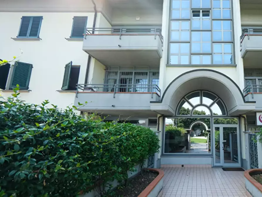 Immagine 3 di Appartamento in vendita  in Via Ernesto Baslini a Treviglio
