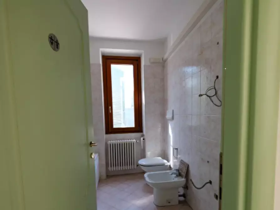 Immagine 22 di Appartamento in vendita  in Via Ernesto Baslini a Treviglio