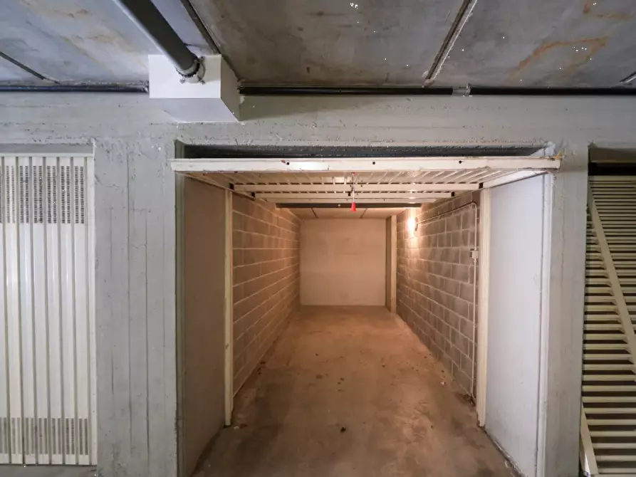 Immagine 28 di Appartamento in vendita  in Via Ernesto Baslini a Treviglio