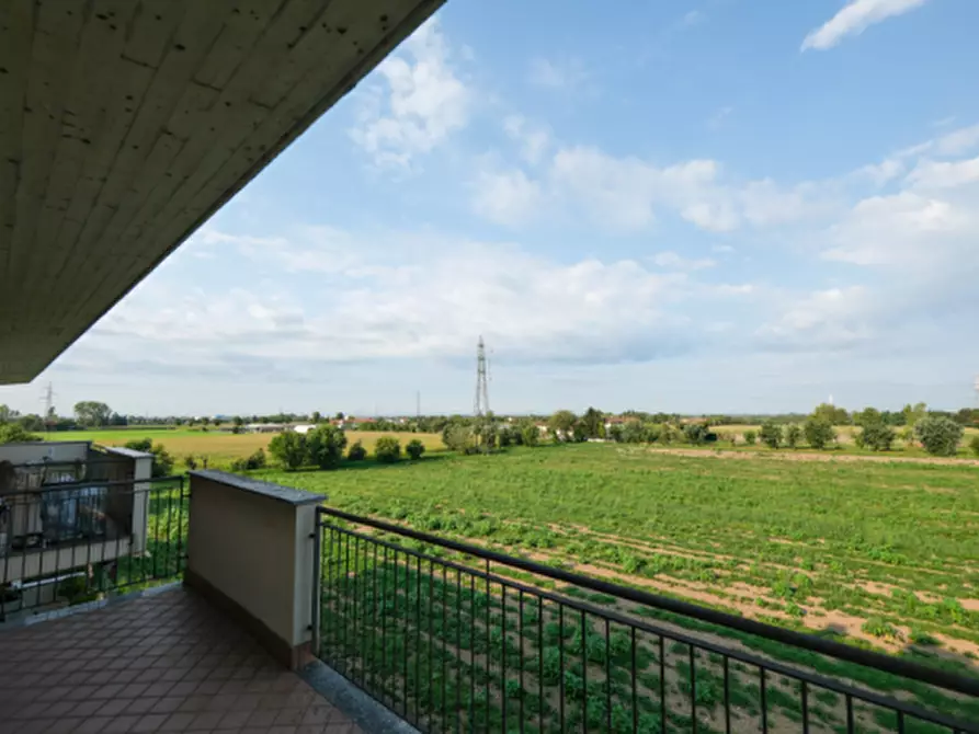 Immagine 15 di Appartamento in vendita  in Via Milano a Treviglio