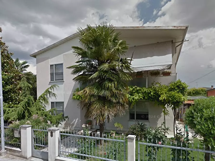 Immagine 4 di Casa indipendente in vendita  in Via Brenta a San Giorgio Di Mantova