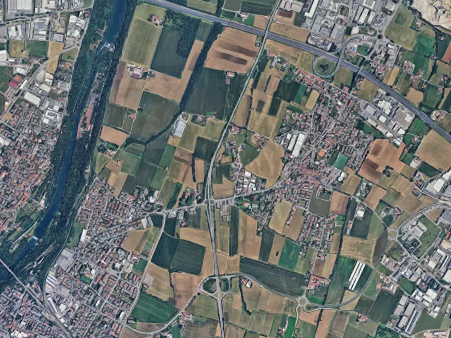 Immagine 7 di Garage in vendita  in Via Taranto a Palazzolo Sull'oglio