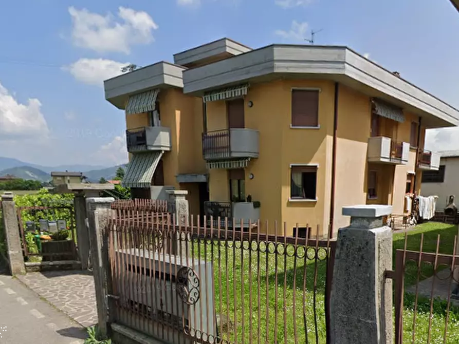 Immagine 8 di Appartamento in vendita  in Via Bari a Palazzolo Sull'oglio