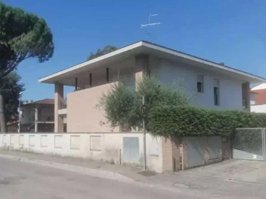 Immagine 4 di Appartamento in vendita  in Via Francesco Contoli a Castel Bolognese