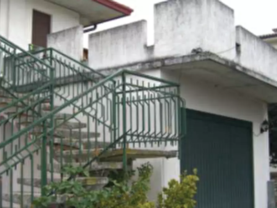 Immagine 1 di Porzione di casa in vendita  in Via L. Boschieri a Crocetta Del Montello